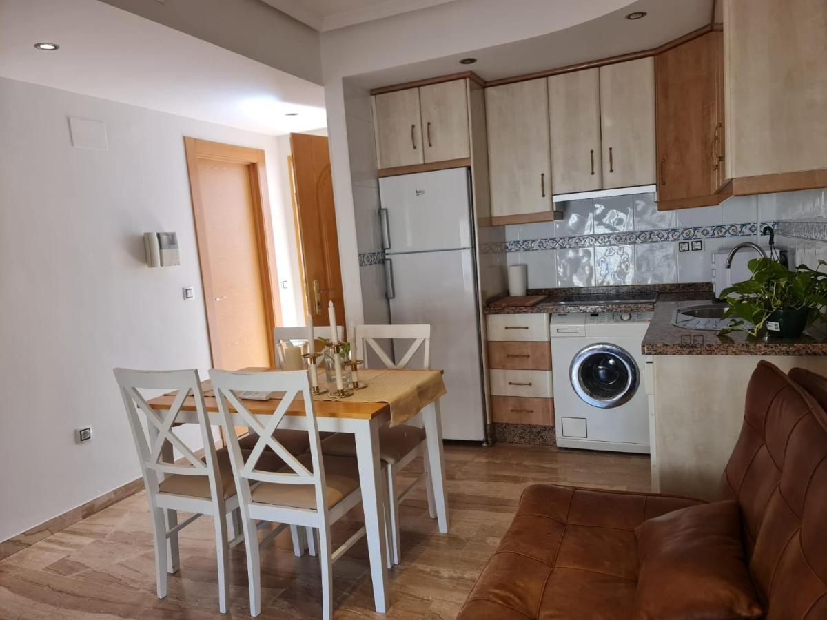Apartamentos Benalmarina 马拉加 外观 照片